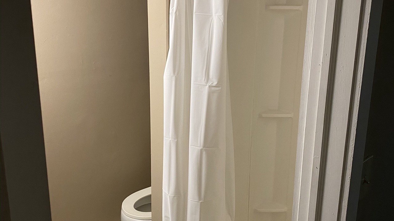 Photo of Bathroom in Sunbury