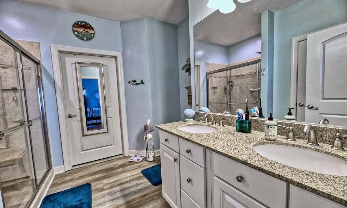 Photo of Bathroom in The Commons