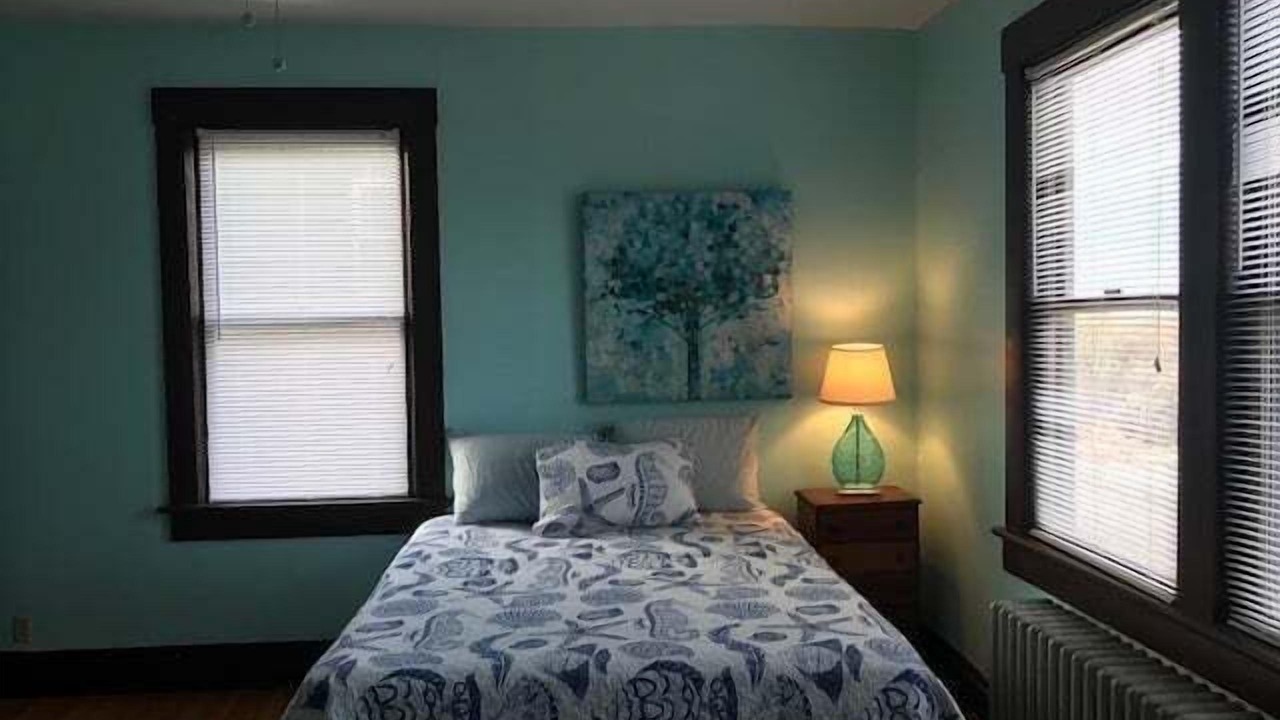 Photo of Bedroom in Cottage Line