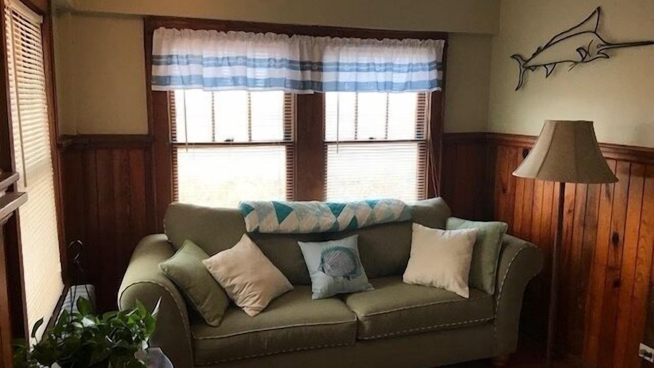 Photo of Bedroom in Cottage Line
