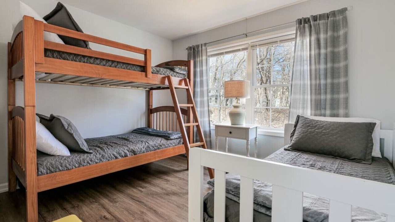 Photo of Bedroom in Salsbury Cove