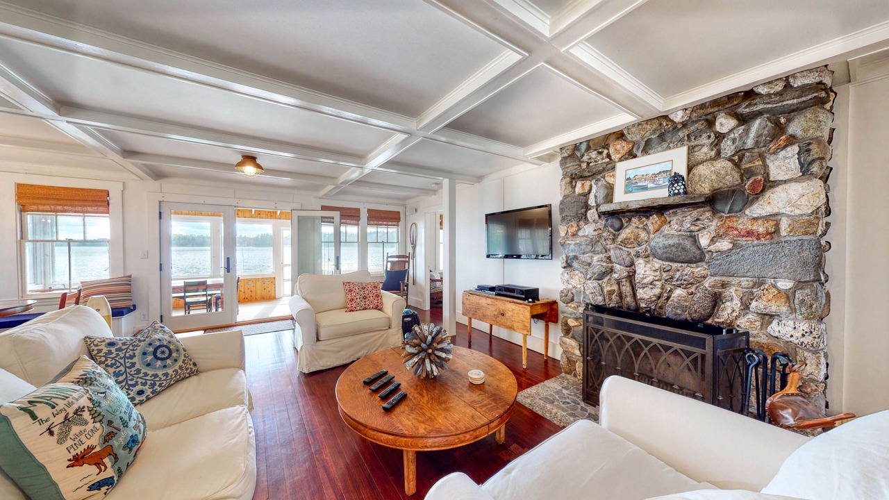 Photo of Livingroom in Monmouth