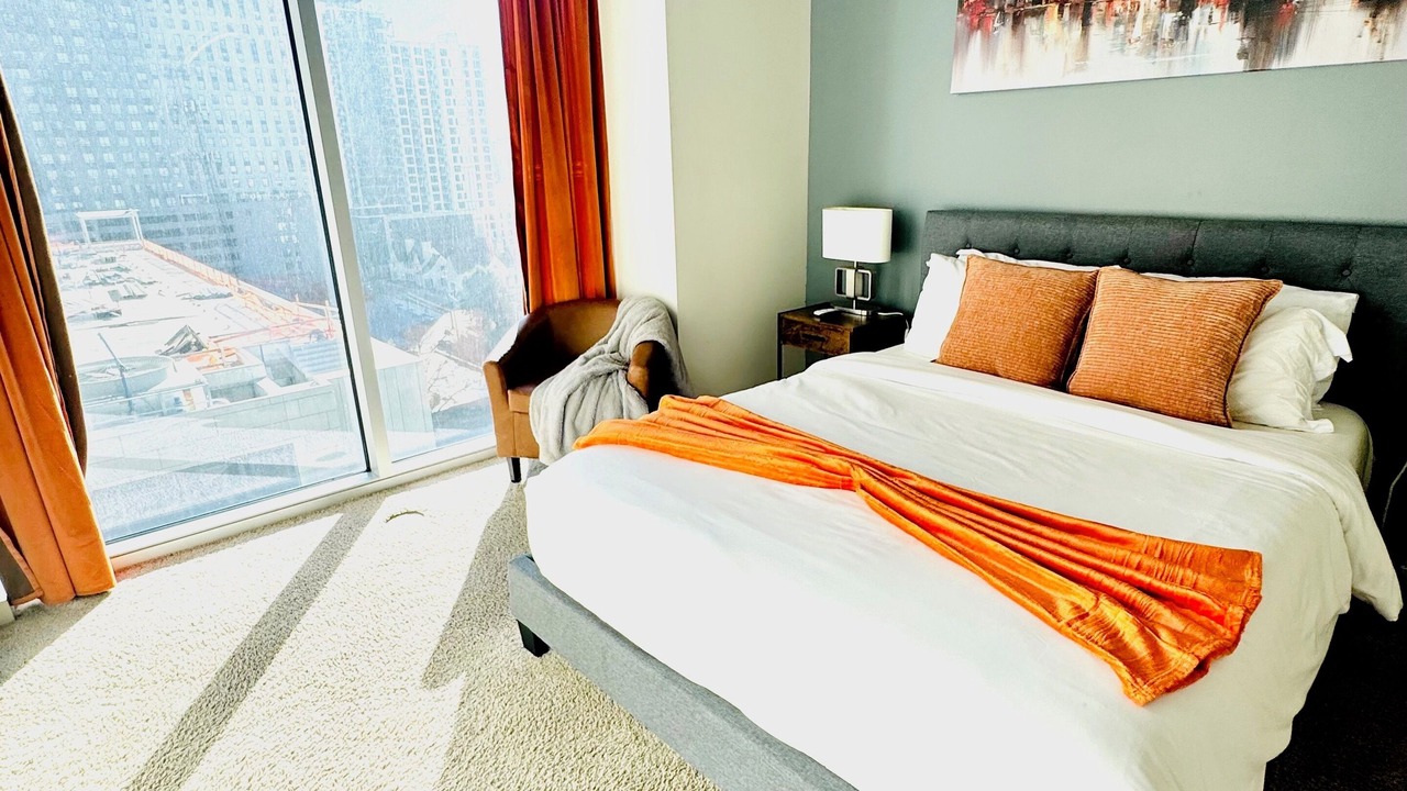 Photo of Bedroom in Midtown