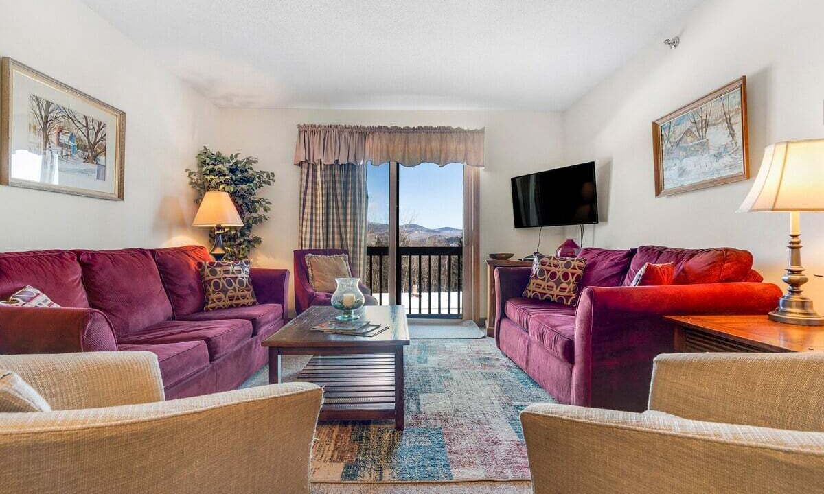 Photo of Livingroom in Sunday River Area