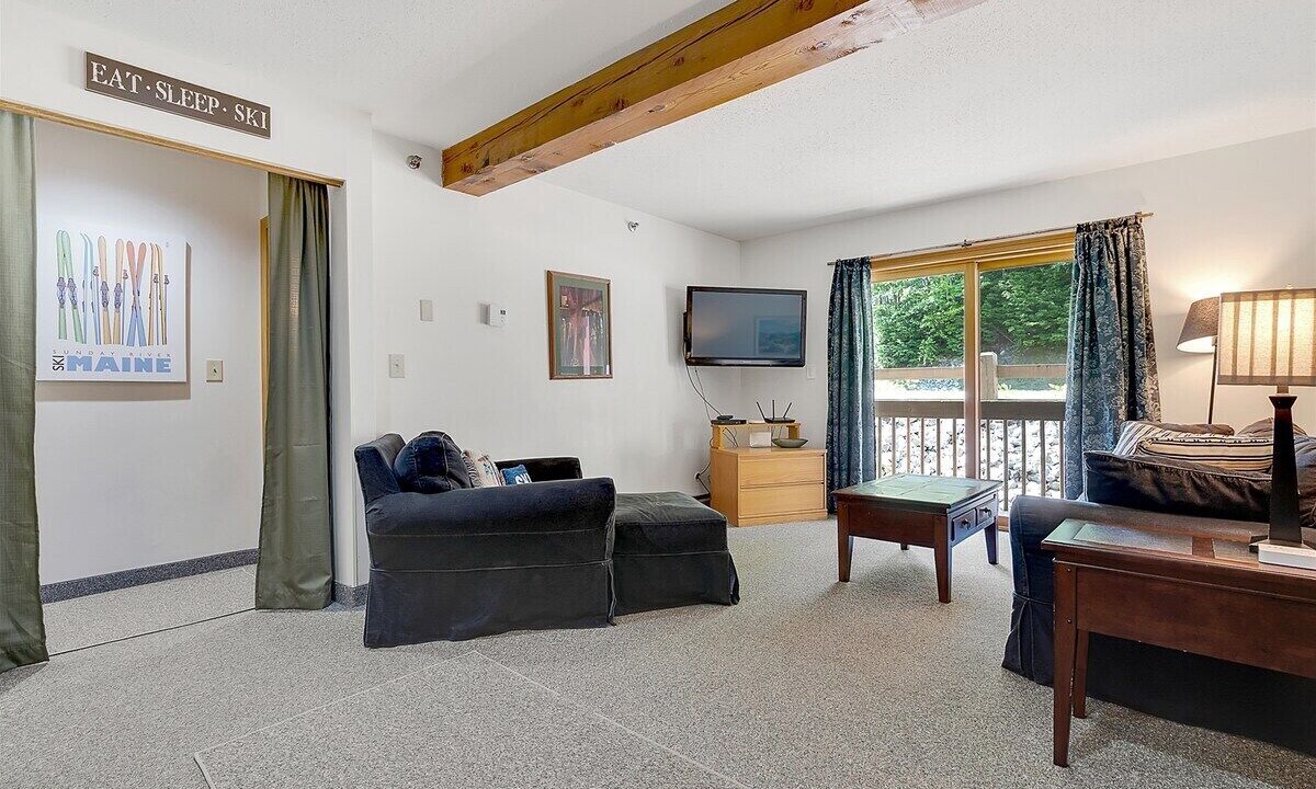 Photo of Livingroom in Sunday River Area