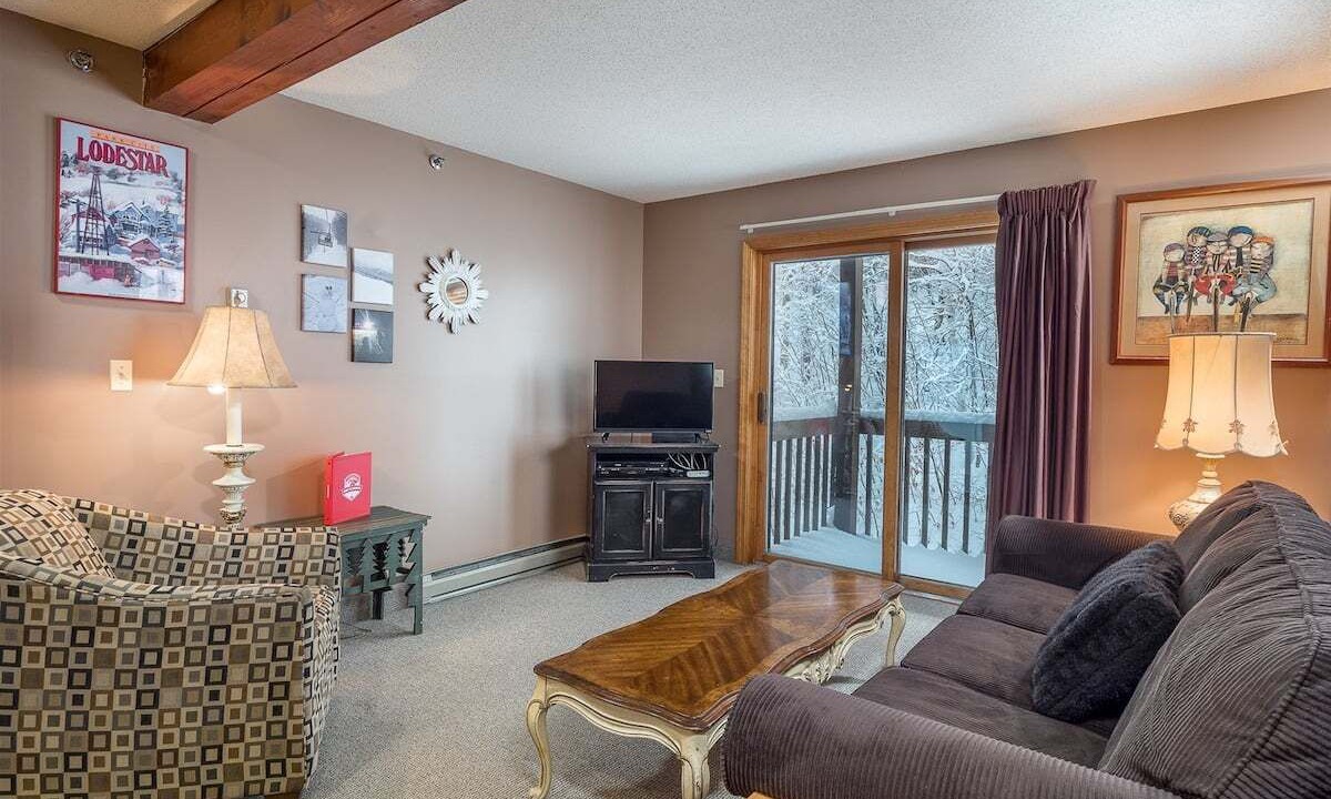 Photo of Livingroom in Sunday River Area