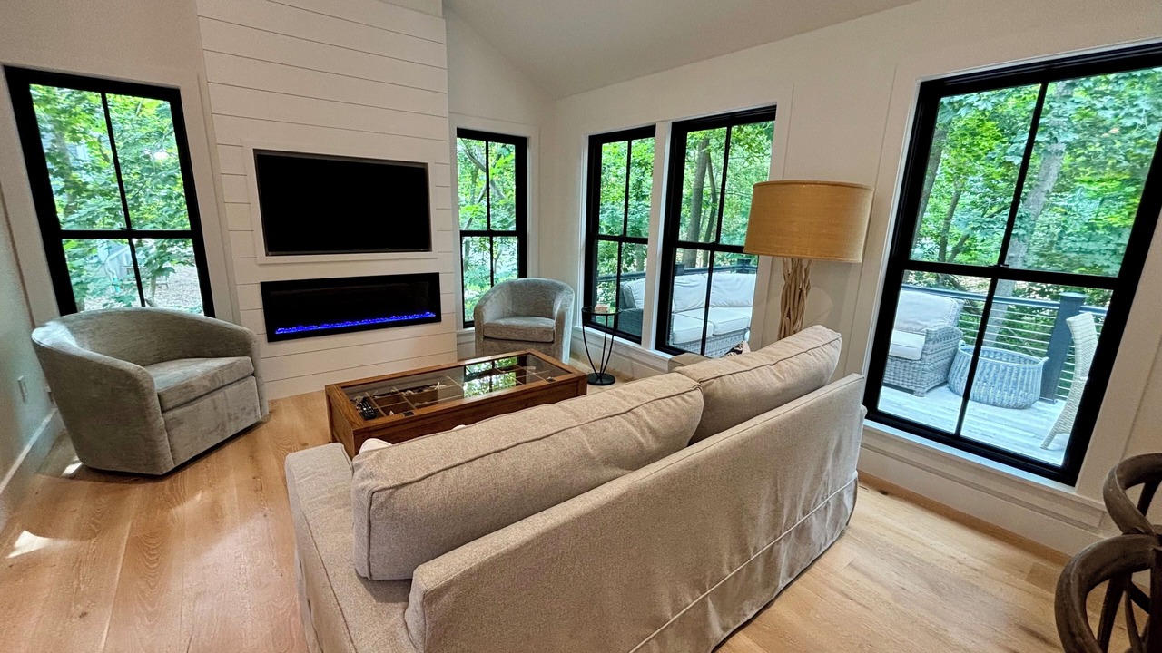Photo of Livingroom in Ogunquit