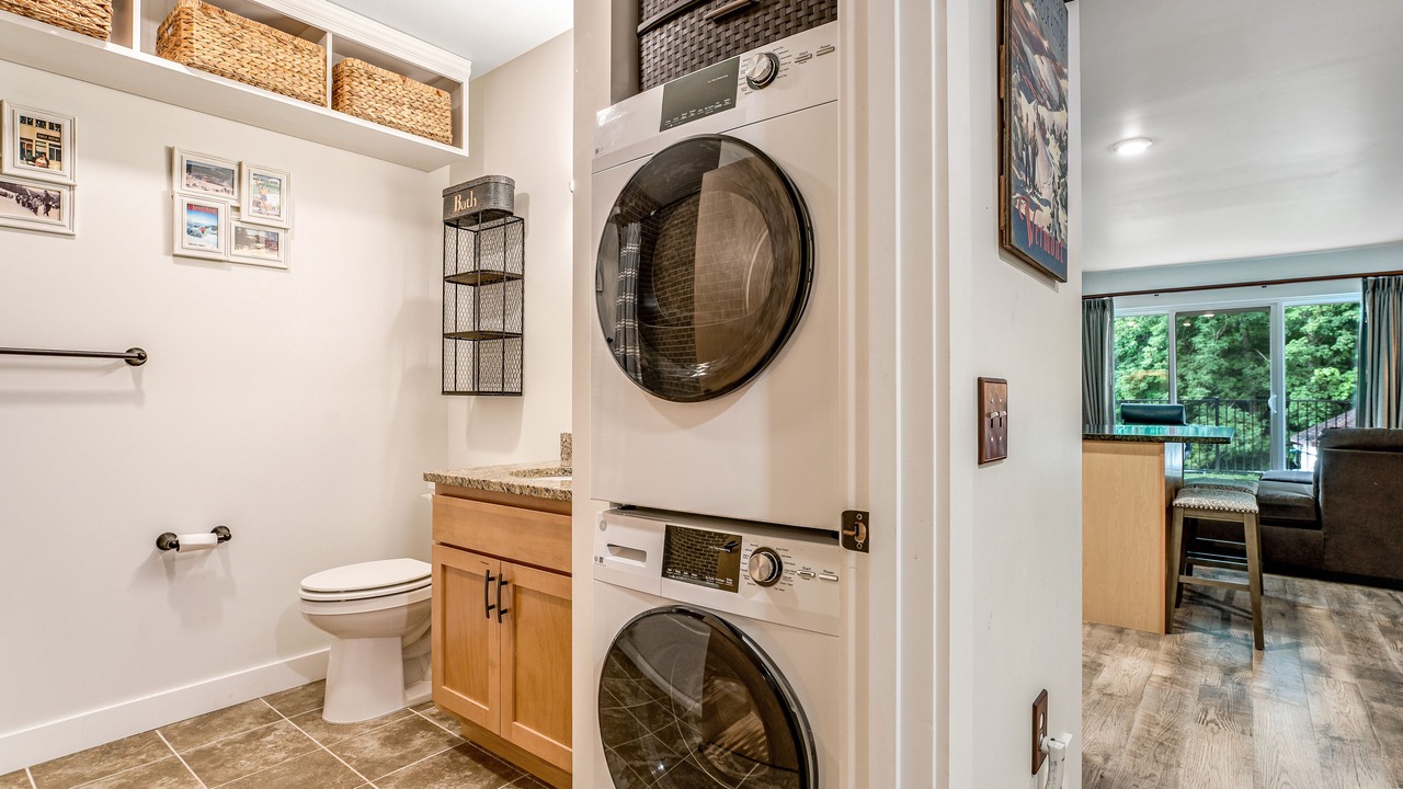 Photo of Bathroom in Warren