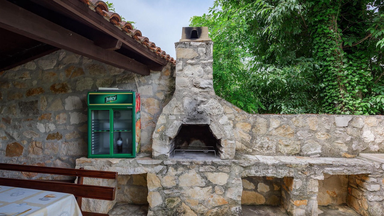 Photo of Others in Vabriga