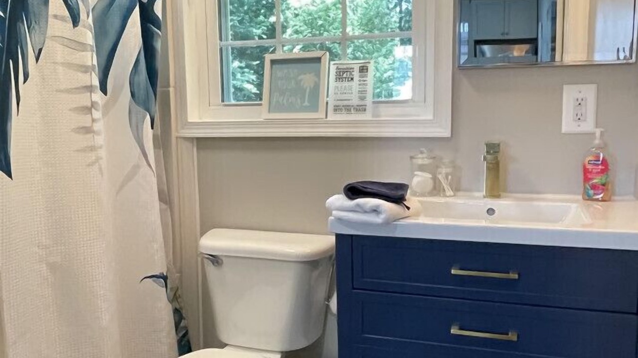 Photo of Bathroom in Lewes