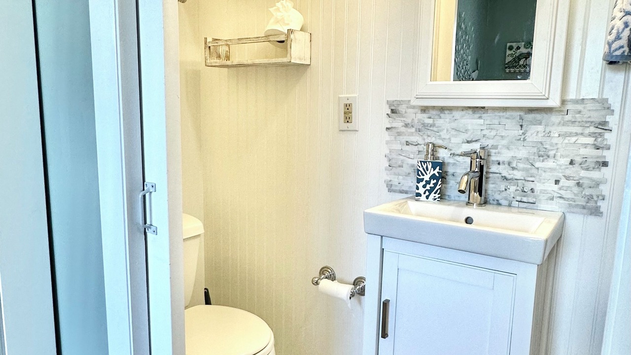 Photo of Bathroom in Dewey Beach