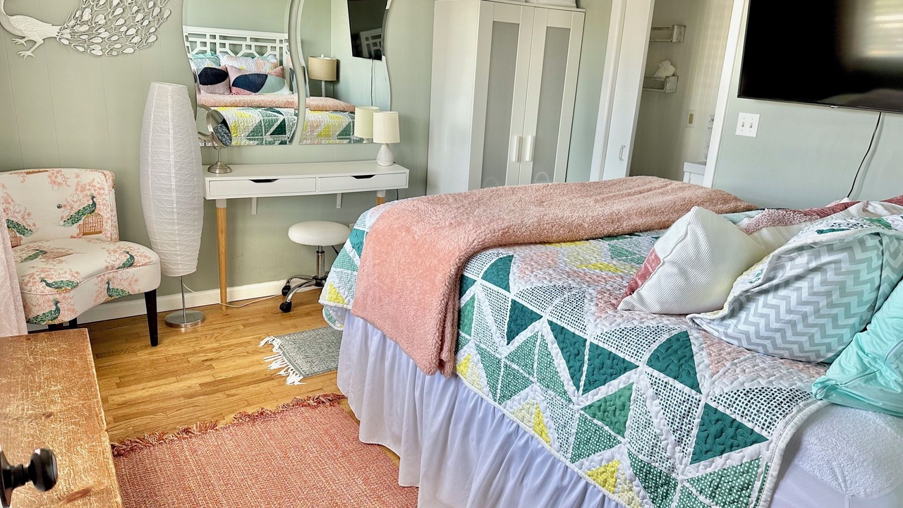 Photo of Bedroom in Dewey Beach