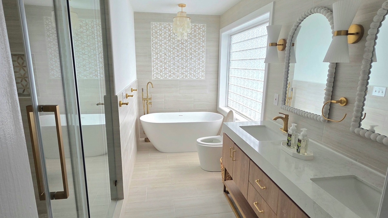 Photo of Bathroom in Fenwick Island