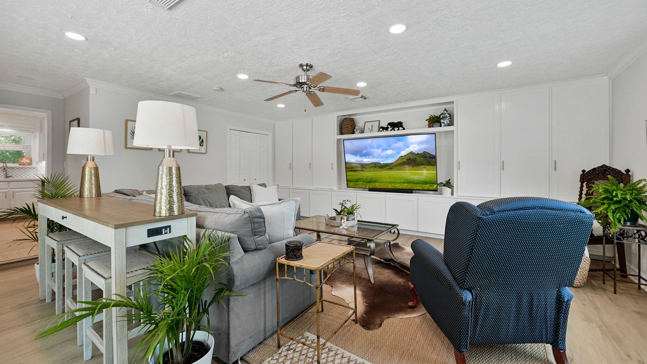 Photo of Livingroom in Southwood