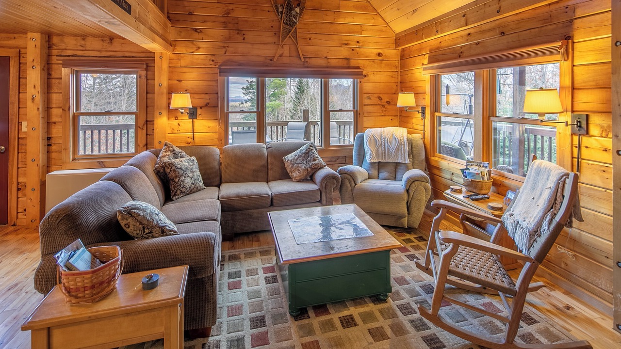 Photo of Livingroom in Franklin County