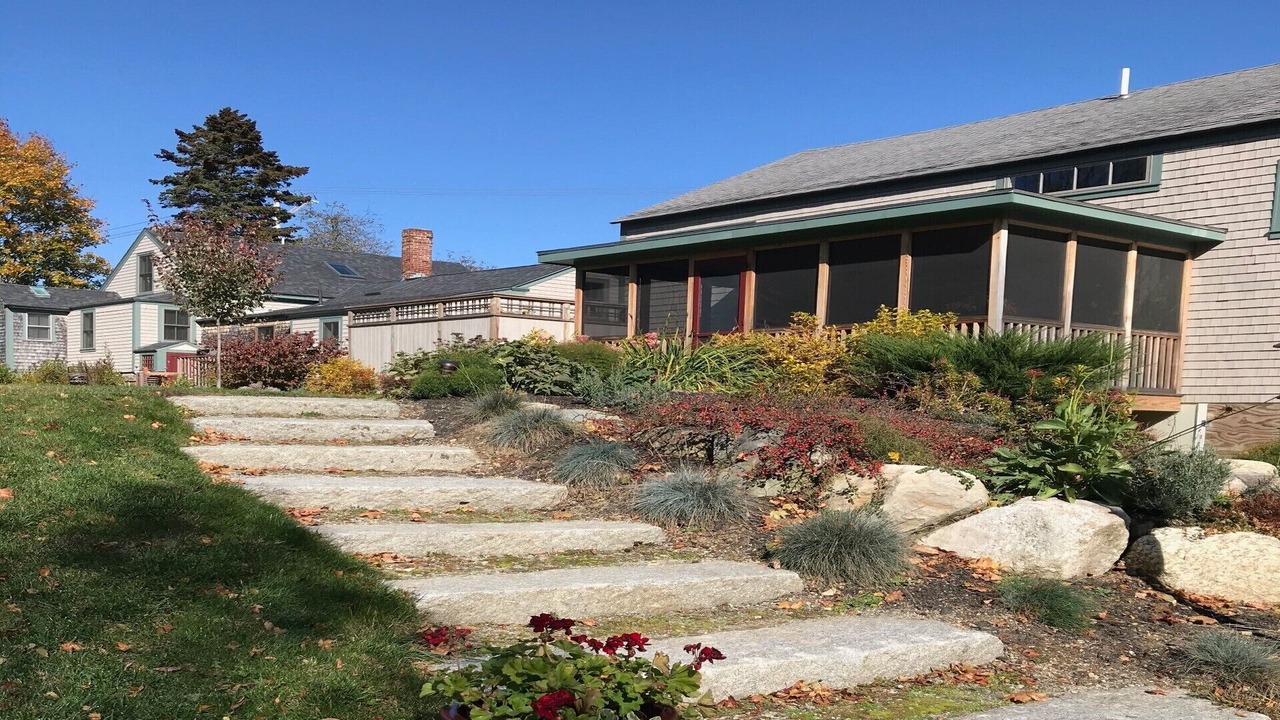 Photo of Outdoor in Town Hill