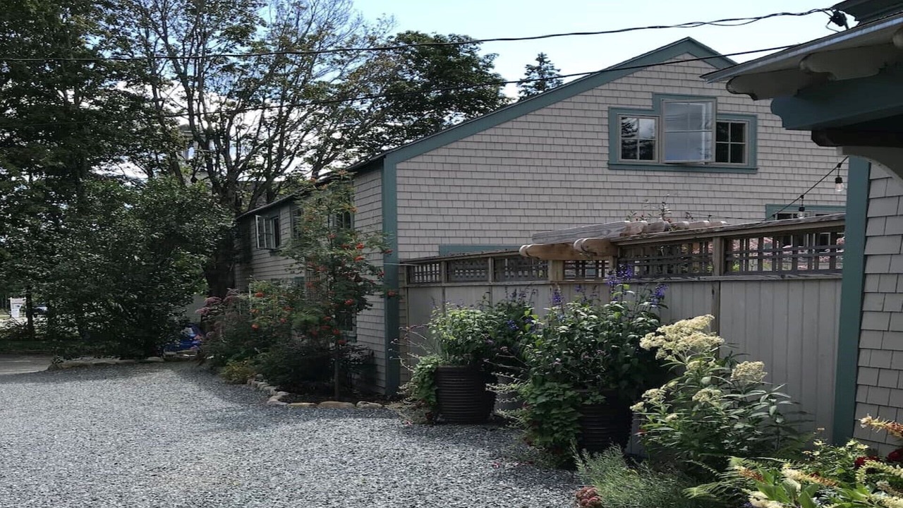 Photo of Outdoor in Town Hill