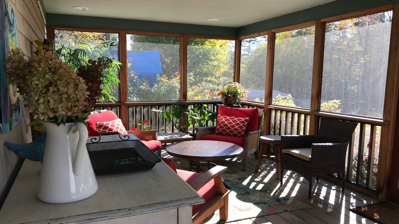 Photo of Outdoor in Town Hill