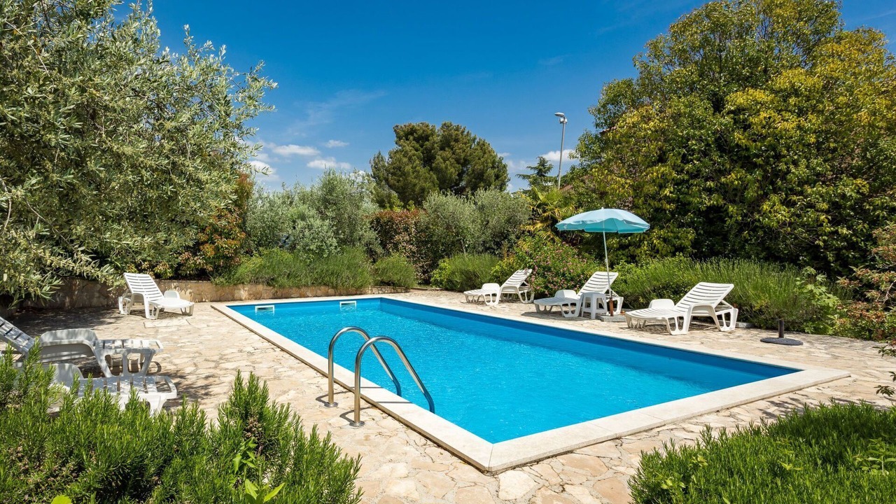 Photo of Outdoor in Frata