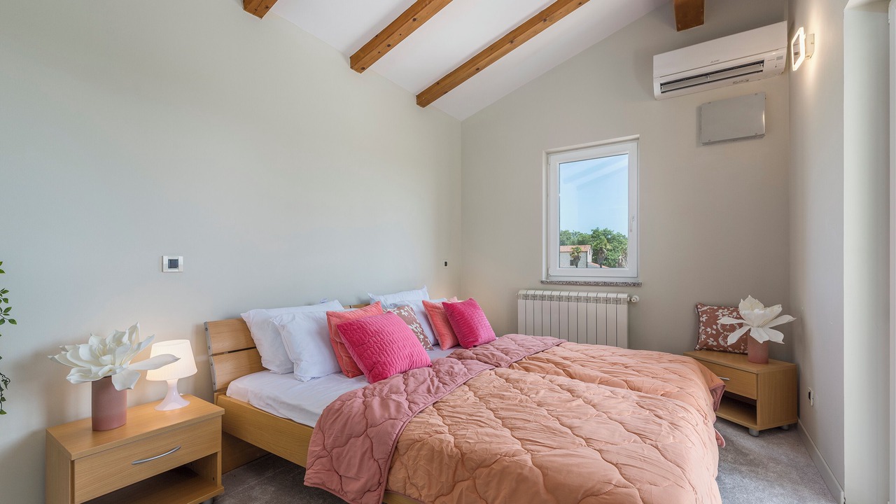 Photo of Bedroom in Kastelir-Labinci