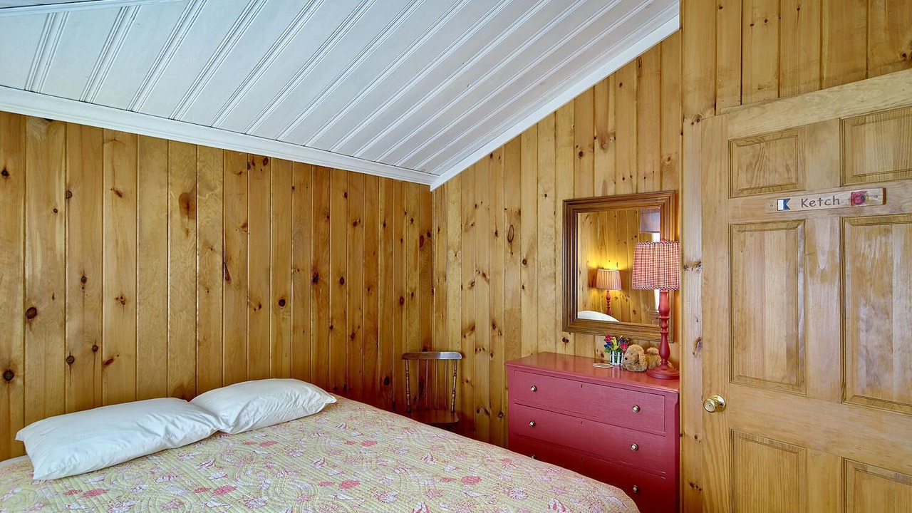 Photo of Bedroom in Camp Ellis