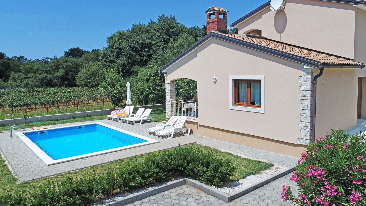 Photo of Outdoor in Mofardini