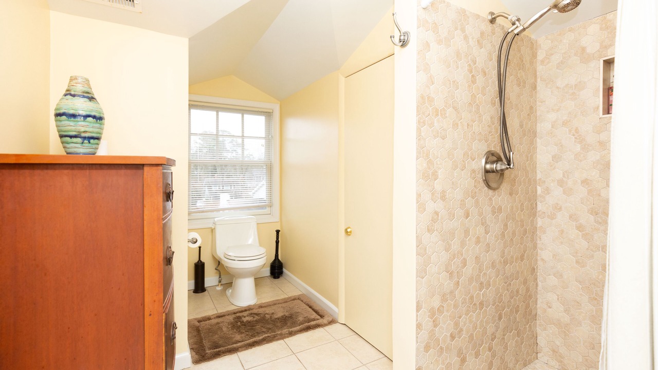 Photo of Bathroom in Country Club Estates