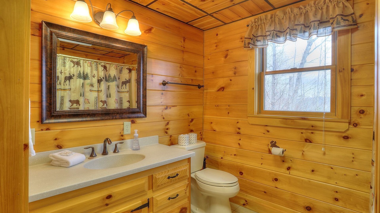 Photo of Bathroom in Oquossoc