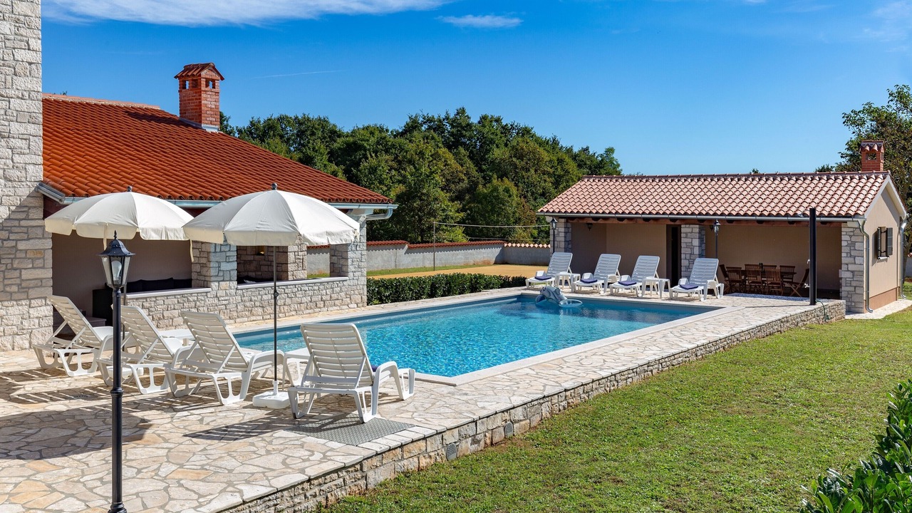 Photo of Outdoor in Zminj