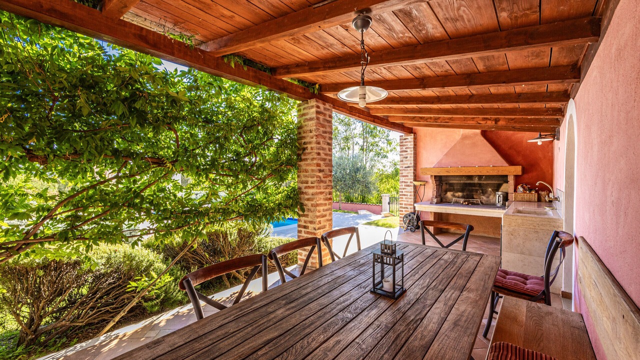 Photo of Outdoor in Mofardini