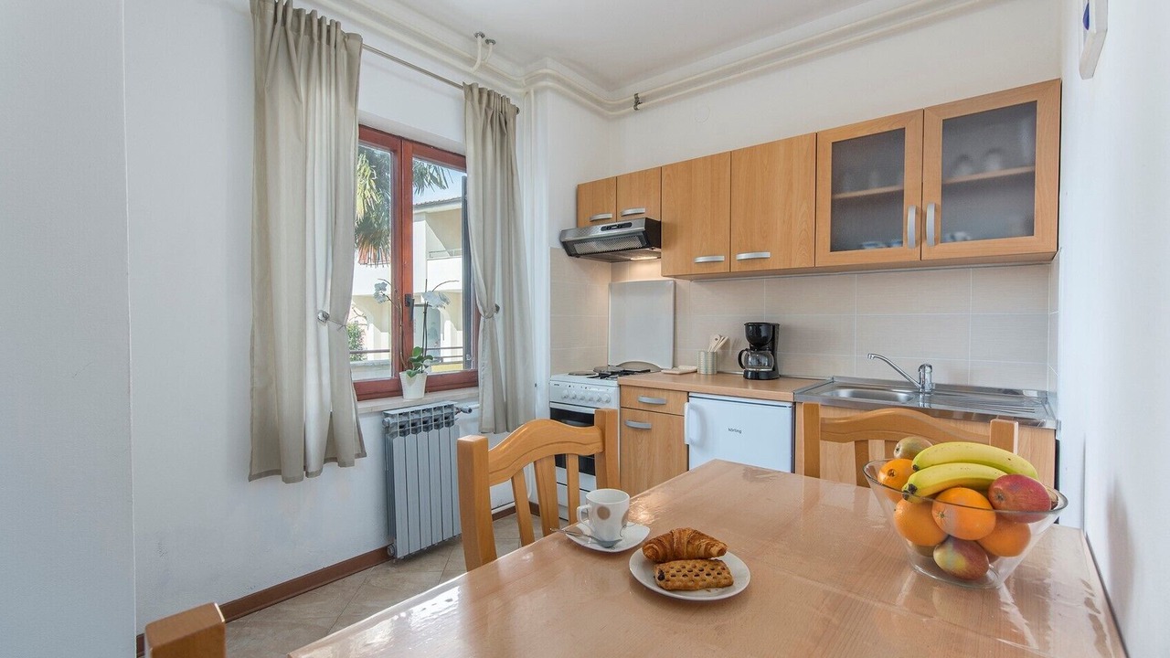 Photo of Kitchen in Tar