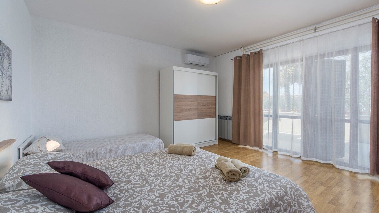Photo of Bedroom in Tar