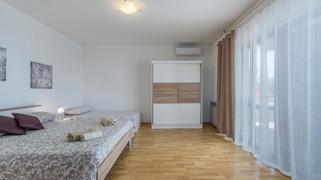 Photo of Bedroom in Tar