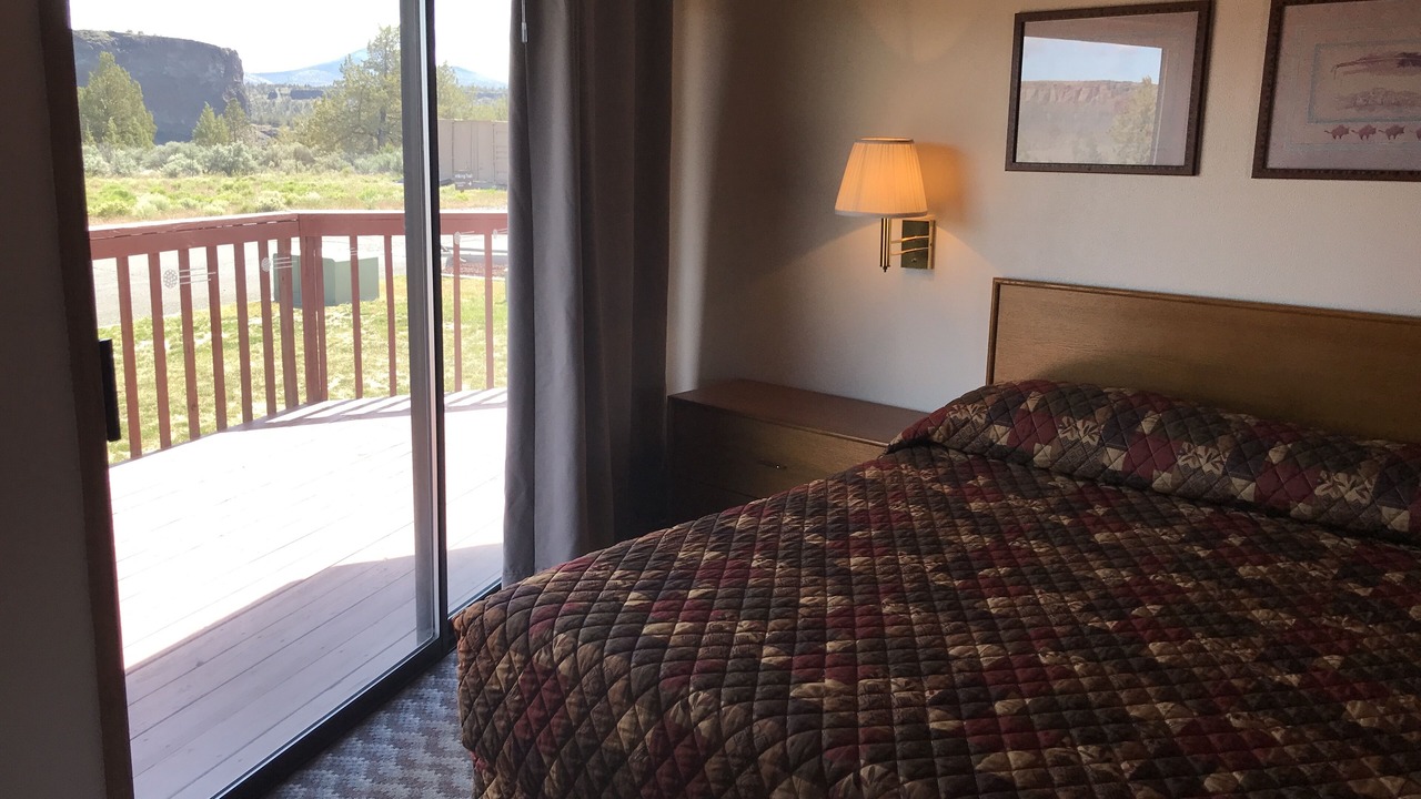 Photo of Bedroom in Crooked River Ranch
