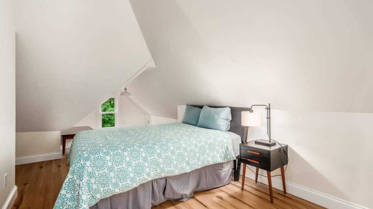 Photo of Bedroom in Victorian Village