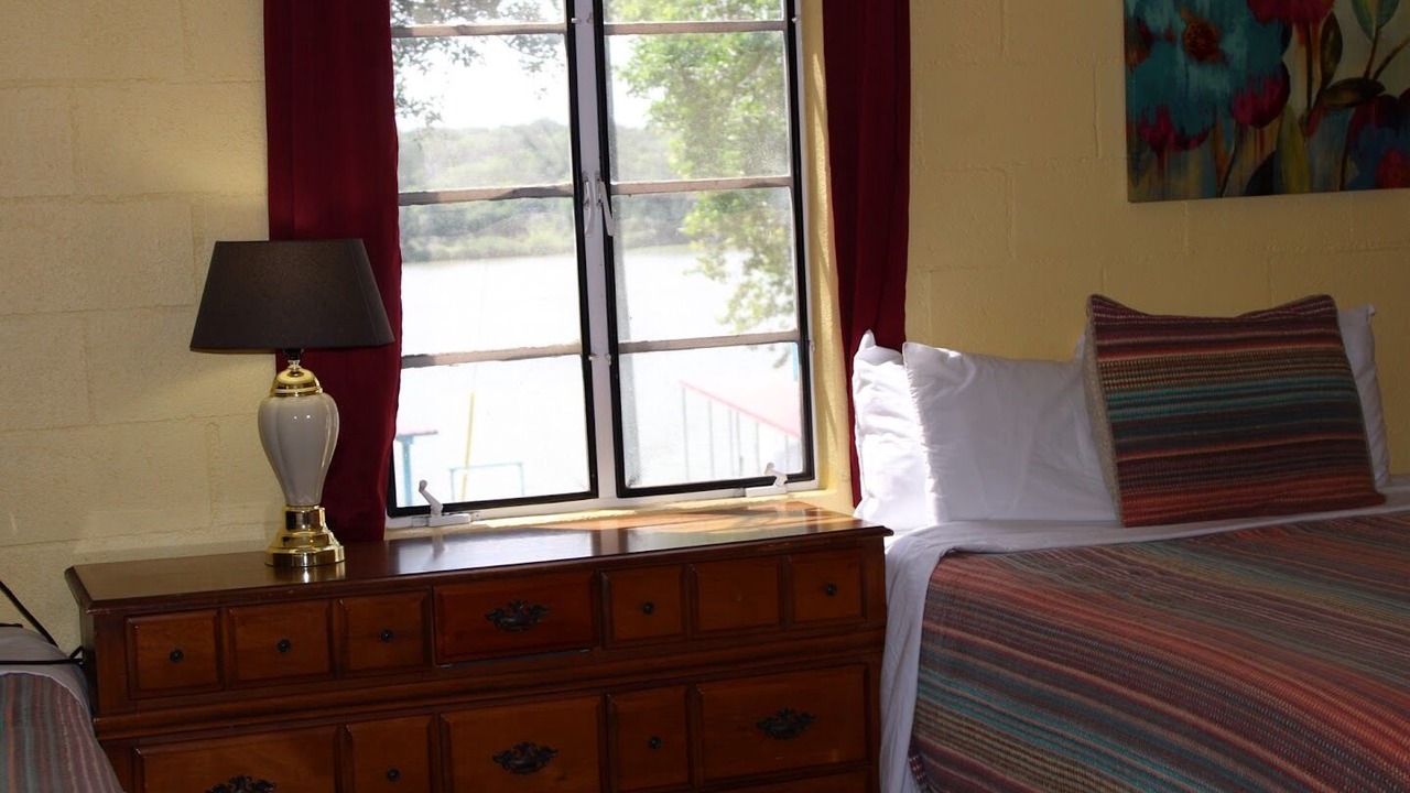 Photo of Bedroom in Kingsland