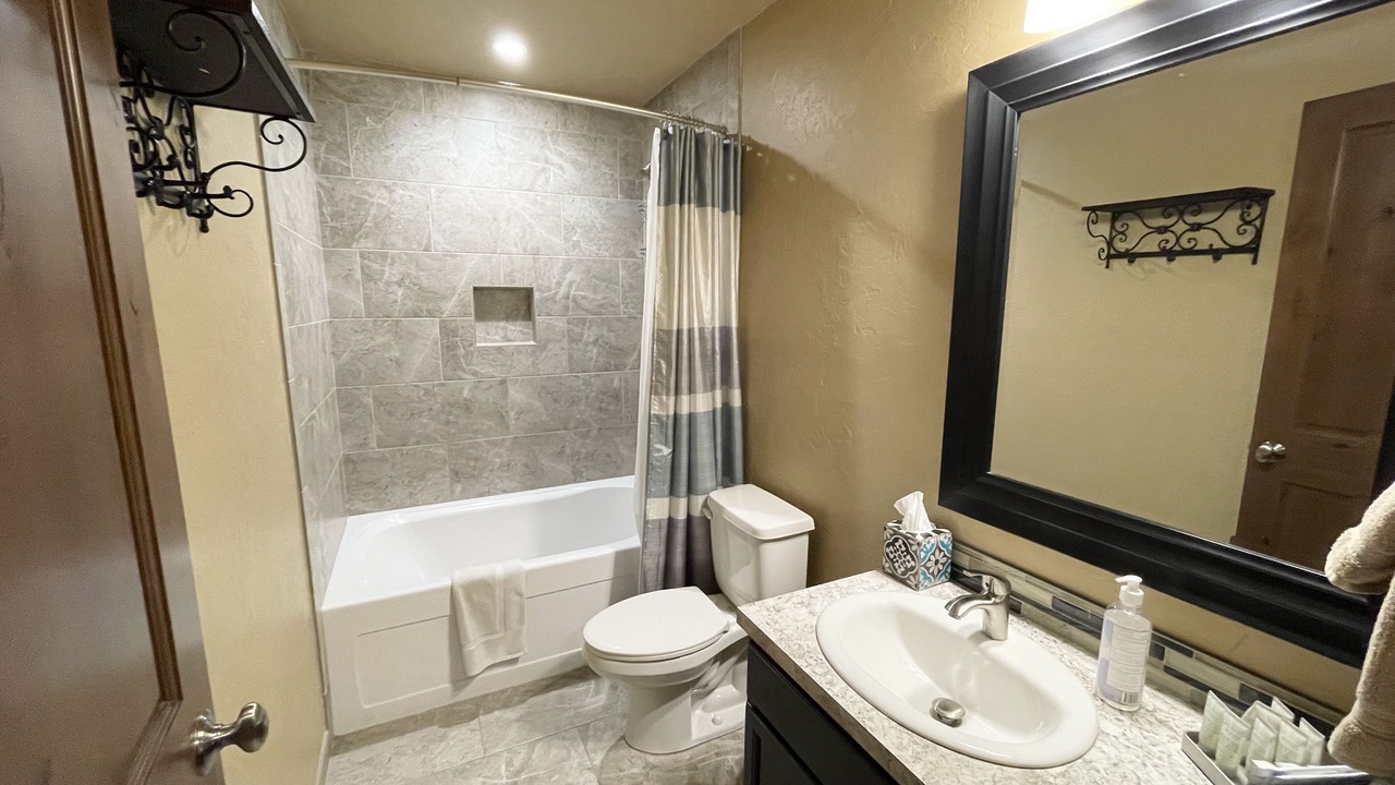 Photo of Bathroom in Sunriver