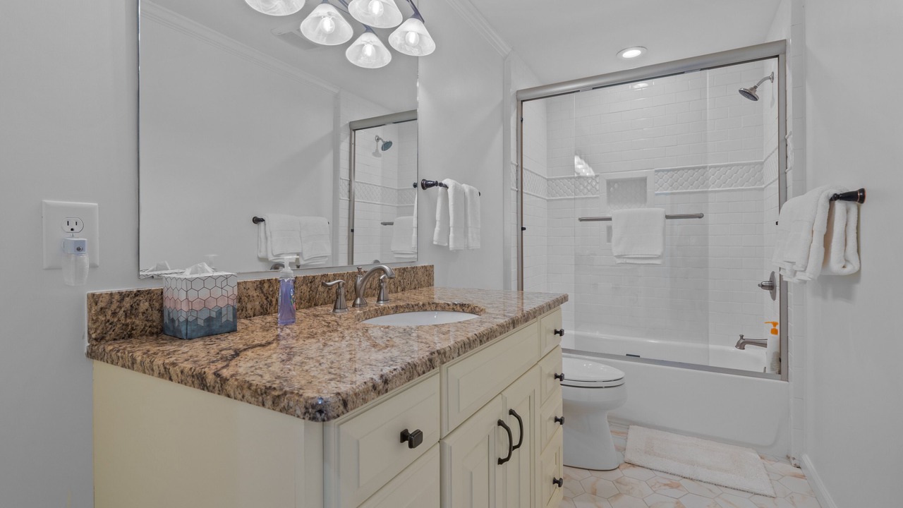 Photo of Bathroom in Eatonton