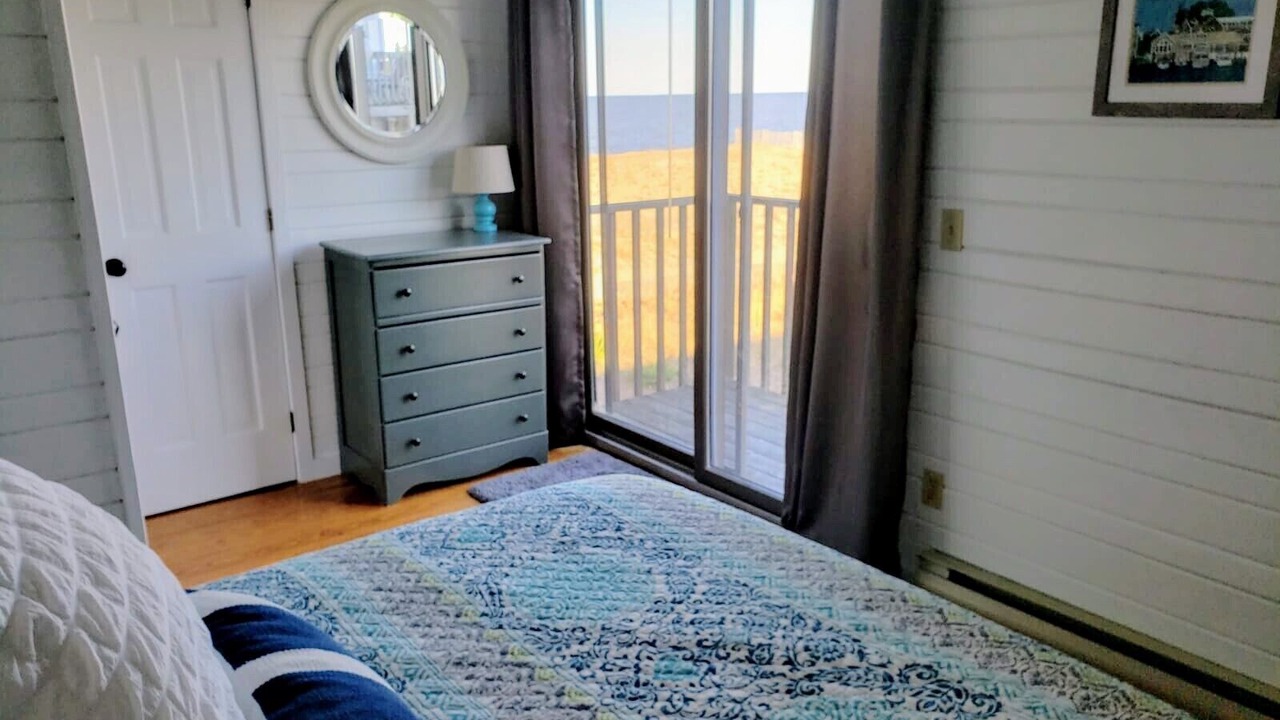 Photo of Bedroom in Broadkill Beach