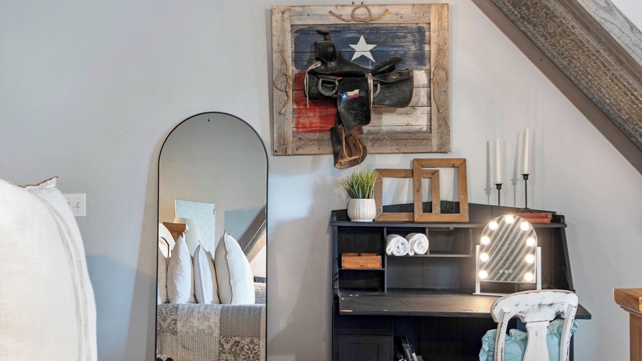 Photo of Bedroom in Fredericksburg