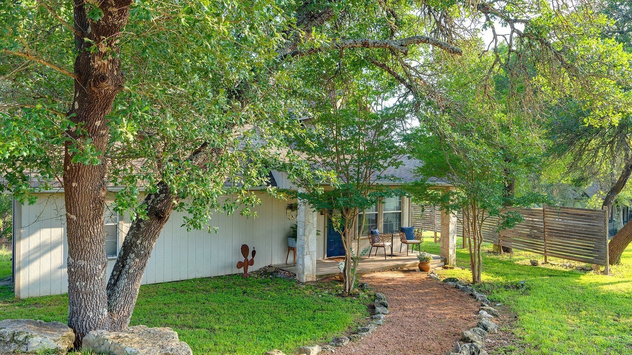 Photo of Patio Balcony in Fredericksburg