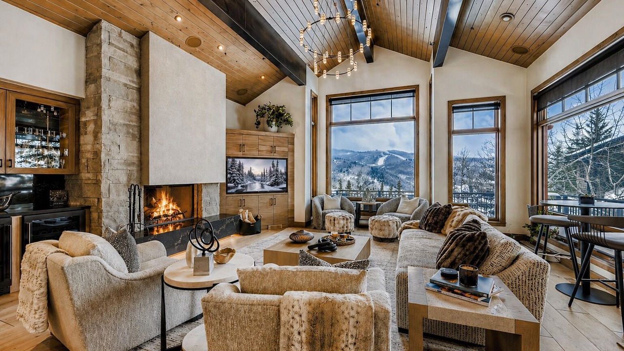 Photo of Livingroom in Deer Valley