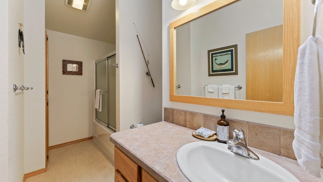 Photo of Bathroom in Sunriver