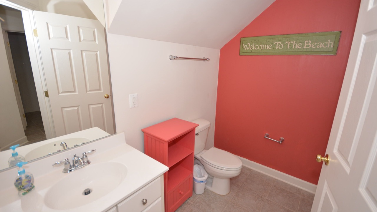 Photo of Bathroom in Sunset Island