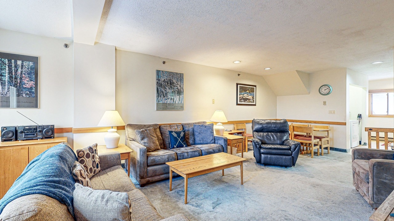 Photo of Livingroom in Sunday River Area