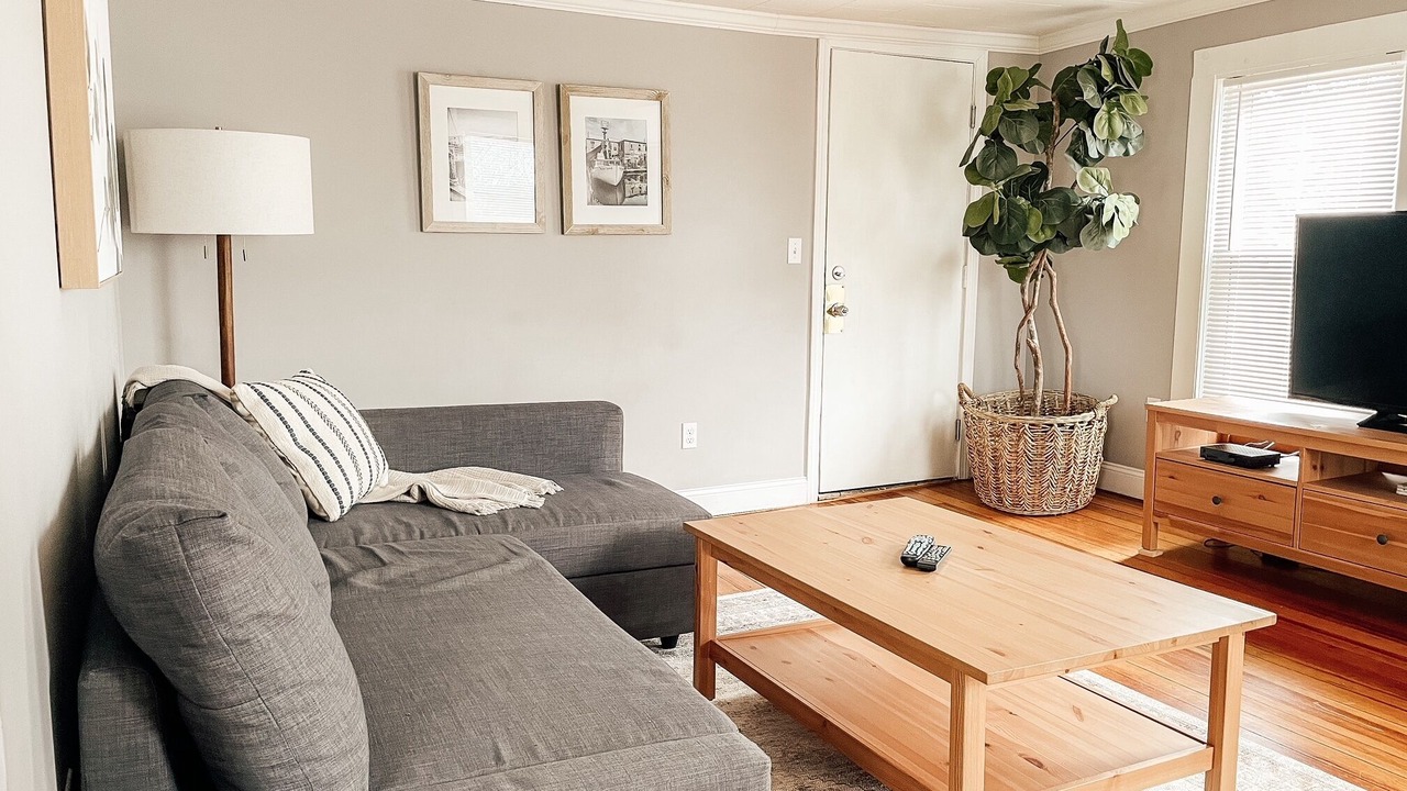 Photo of Bedroom in East Bayside