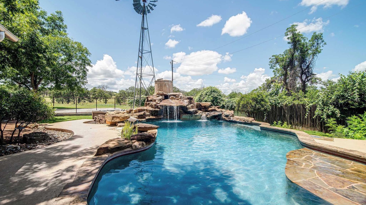 Photo of Outdoor in Fredericksburg