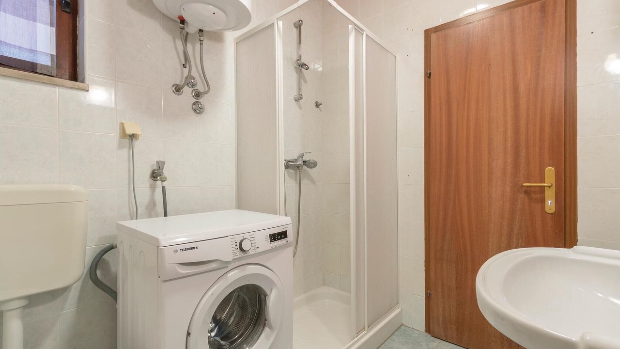 Photo of Bathroom in Valbandon
