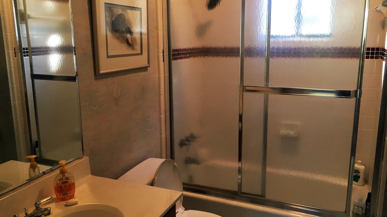 Photo of Bathroom in Spicewood