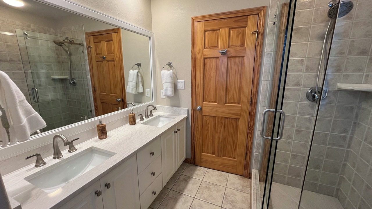 Photo of Bathroom in Duck
